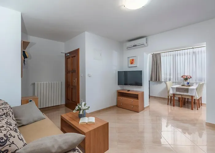 Ana Apartment