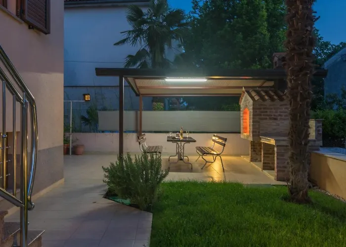 アパート Ana ポレッチ