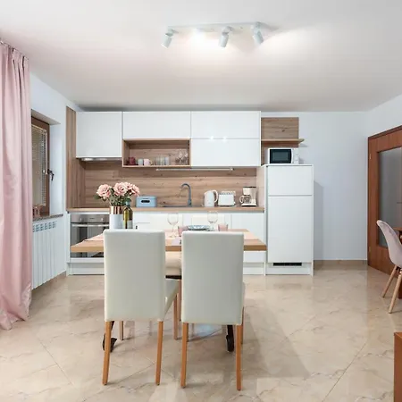 Apartamento Ana *